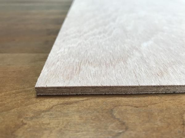 共栄木材の新商品、アピトン合板5.5mm